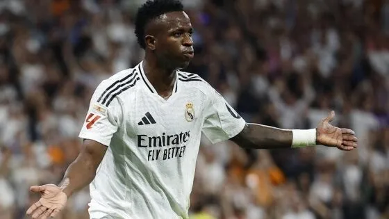 Vinicius: Mục tiêu kỷ lục của bóng đá Saudi